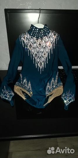 Расклейка стразами