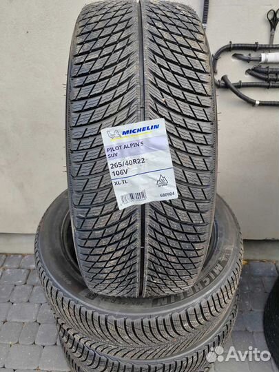 Michelin Pilot Alpin 5 SUV 265/40 R22 106V