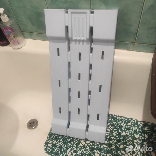 Сиденье для ванны