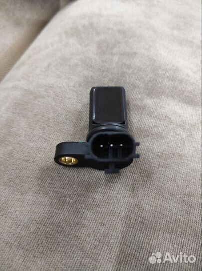 Датчик распредвала и коленвала Ниссан Альмера н16