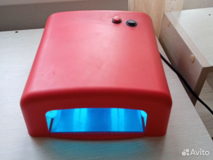 Лампа для ногтей