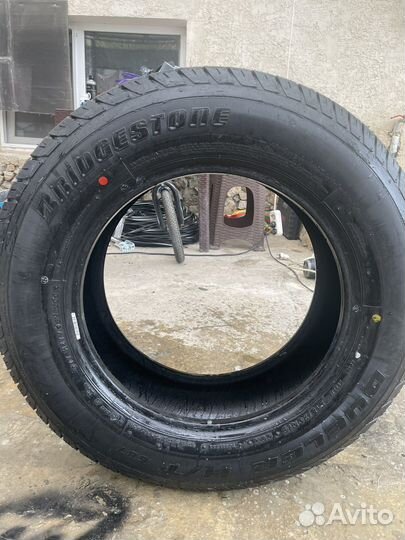 Bridgestone Dueler H/T 687 215/70 R16 H