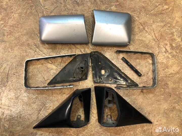 Резинки зеркал W124 купе оригинал