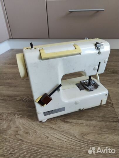 Швейная машинка Jaguar