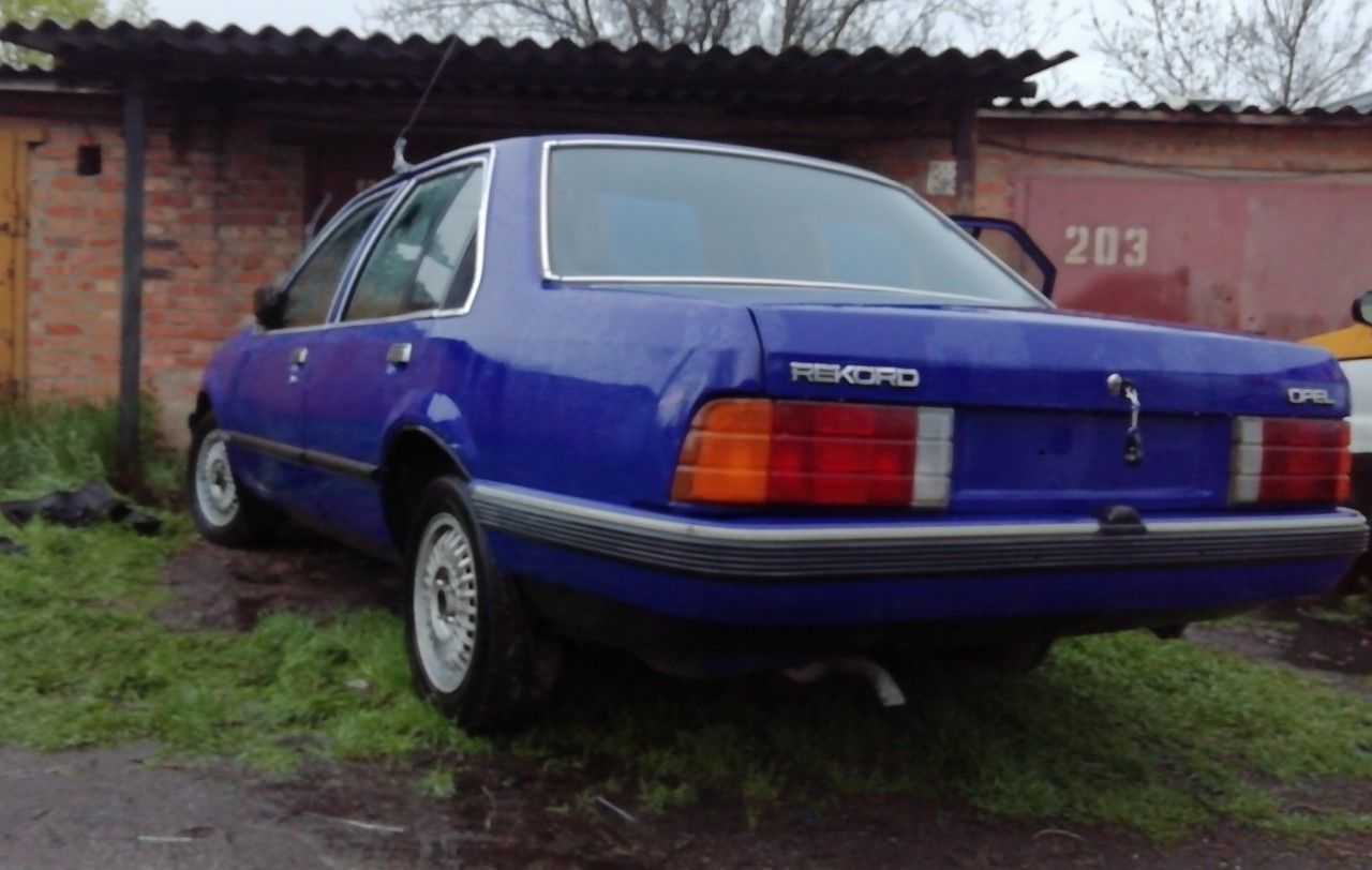 Opel Rekord: фото из отзыва