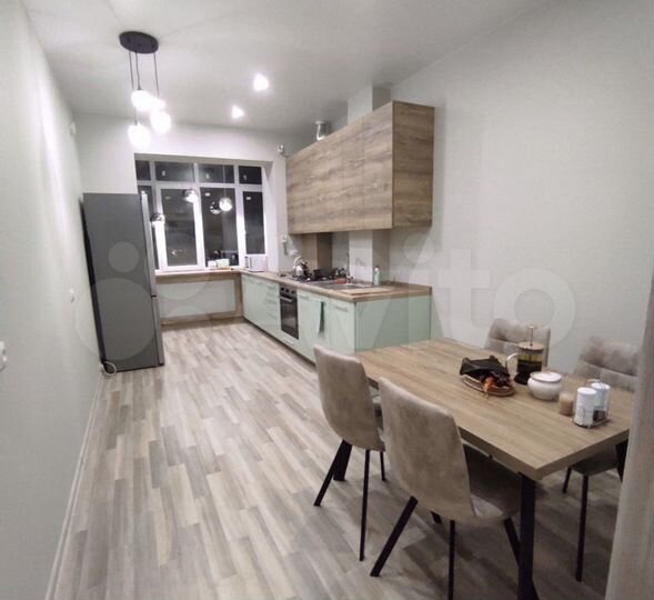 1-к. квартира, 43 м², 2/4 эт.