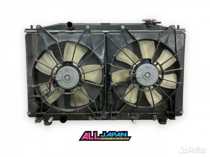 Радиатор охлаждения двигателя Honda Accord 8 CW2