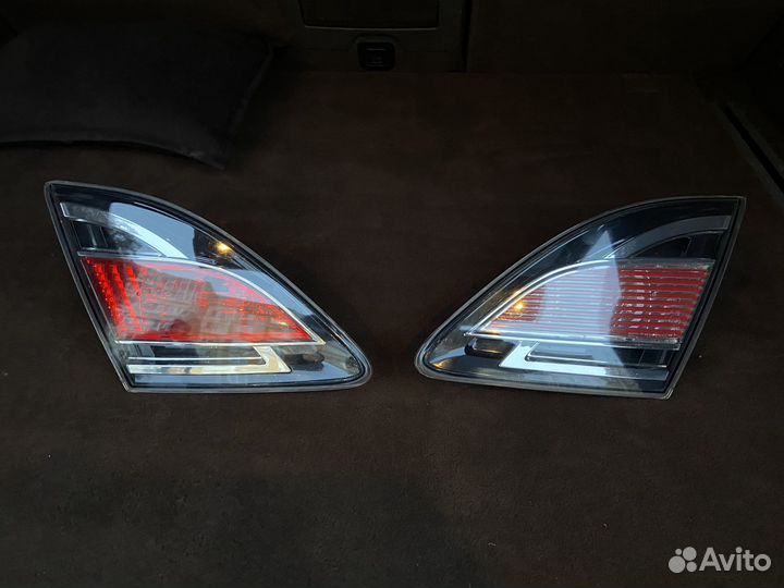 Фонарь крышки багажника правый Mazda 6gh