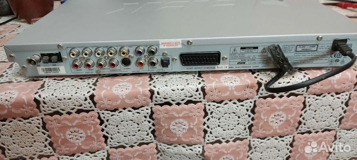 DVD плеер BBK DK1005S