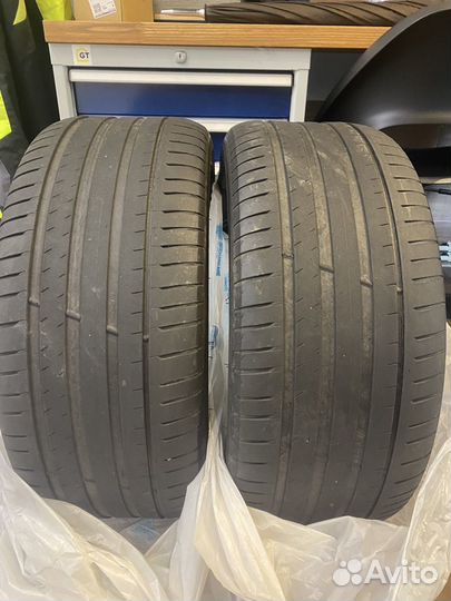 Michelin Pilot Sport 4 SUV 255/45 R19 и 285/40 R19