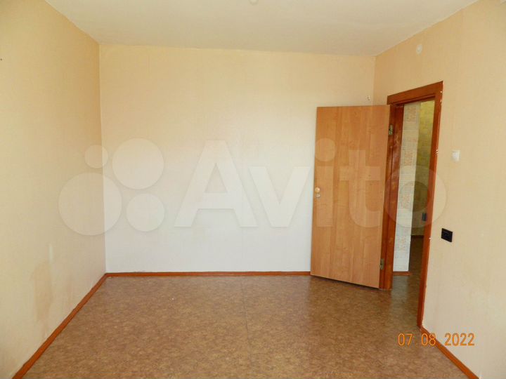 2-к. квартира, 52 м², 5/10 эт.