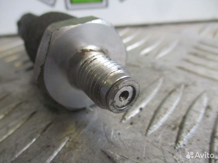 Датчик давления топлива Renault Laguna 2 2002г 1.9