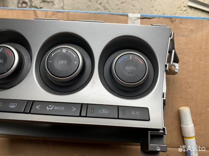 Блок управления климат-контролем Mazda Mazda 3 BL