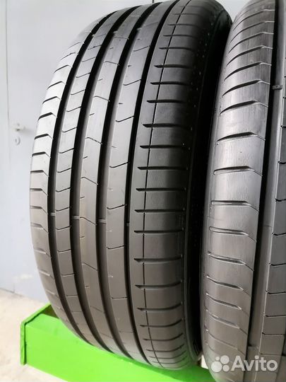 Pirelli P Zero PZ4 225/40 R20 94Y