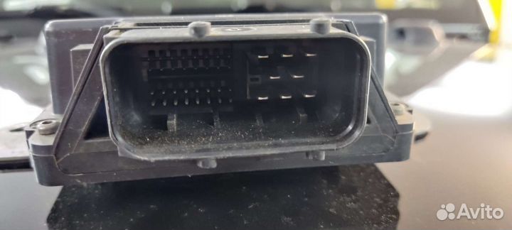 Блок управления стояночным тормозом Hyundai