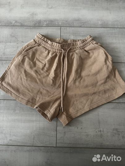 Шорты женские