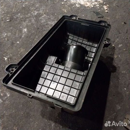 Корпус воздушного фильтра kia spectra 2009