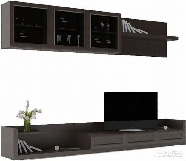 Стенка в гостиную