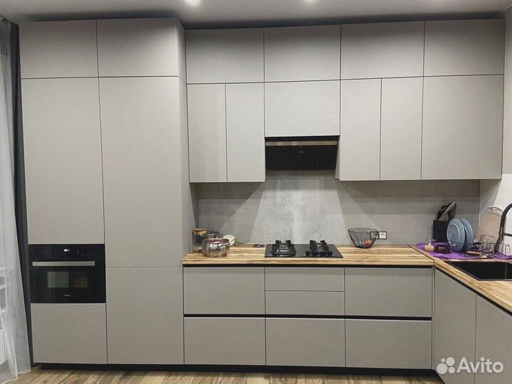 Кухни на заказ от фабрики