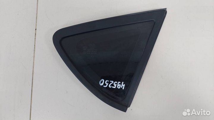 Стекло кузовное глухое правое Hyundai Solaris 2010