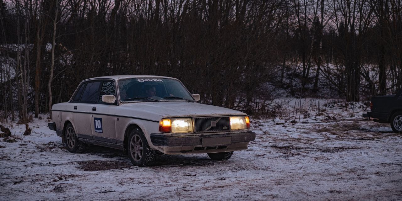 Volvo 240
