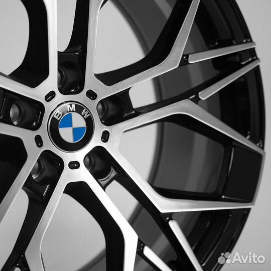 Кованые диски R20 HRE на BMW X4 G02