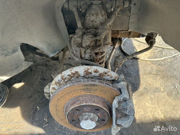 Газ 3102 волга передние кулаки подвески