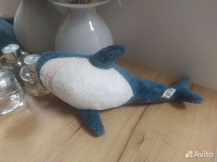 Мягкая игрушка акула