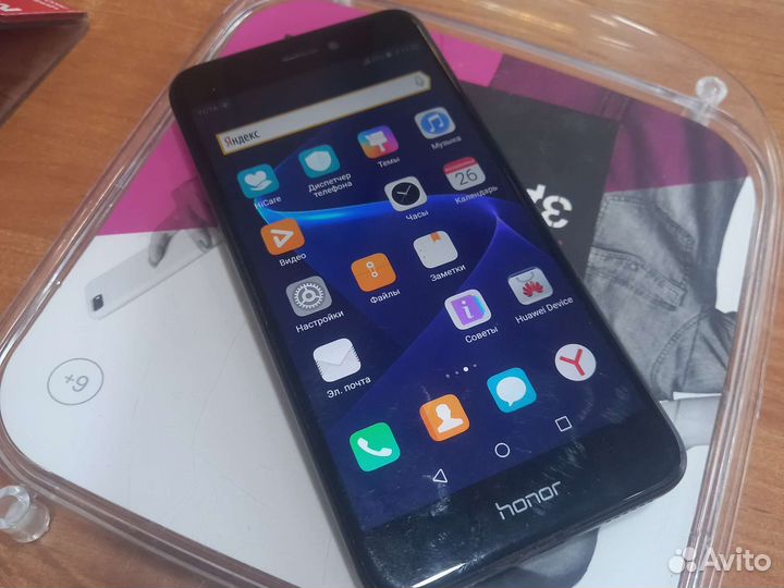 HONOR 8 Lite, 4/32 ГБ