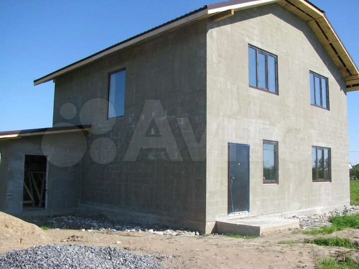 Дом 170 м² на участке 12 сот.