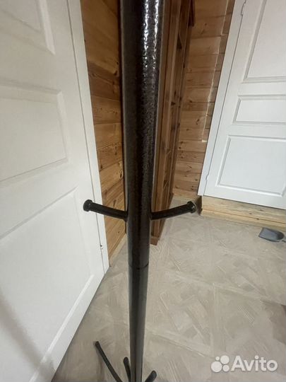 Вешалка напольная