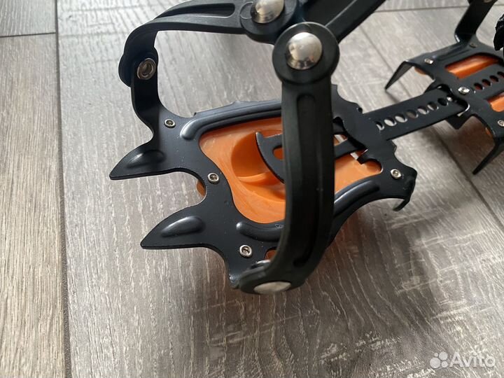 Кошки для альпинизма 10 зубьев, с чехлом