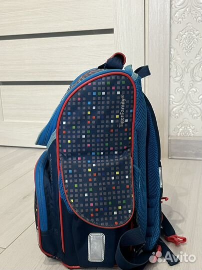 Рюкзак школьный