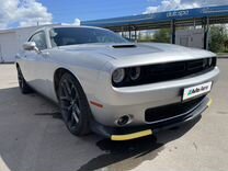 Dodge Challenger 3.6 AT, 2020, 50 000 км, с пробегом, цена 3 000 000 руб.