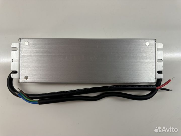 Блок питания для LED (сведодиодных лент) 24V