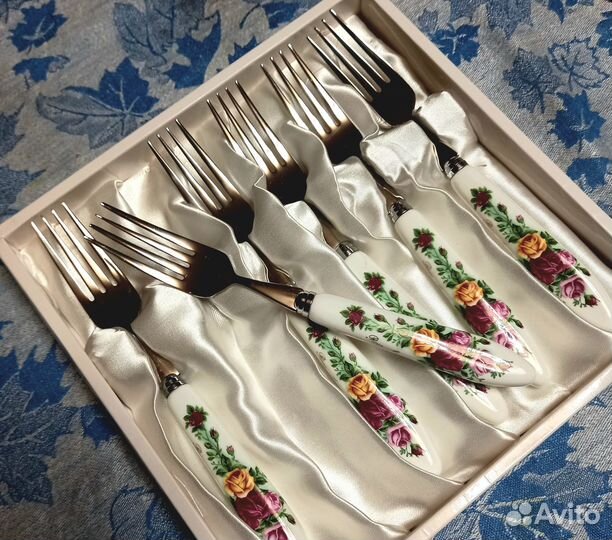 Столовые приборы
