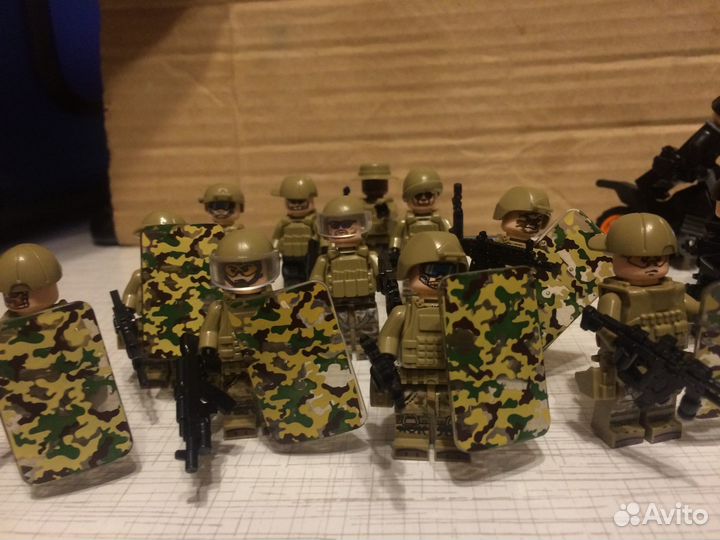 Детские игрушки Лего солдаты