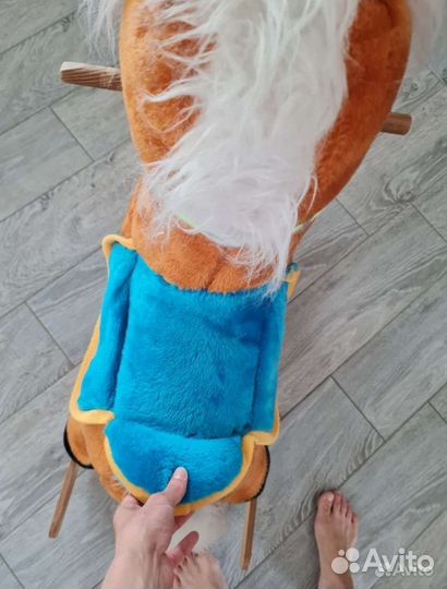 Детская лошадка качалка