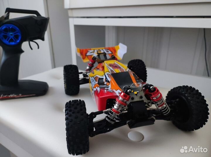 Машинка на р/у 75км/ч новая в упаковке