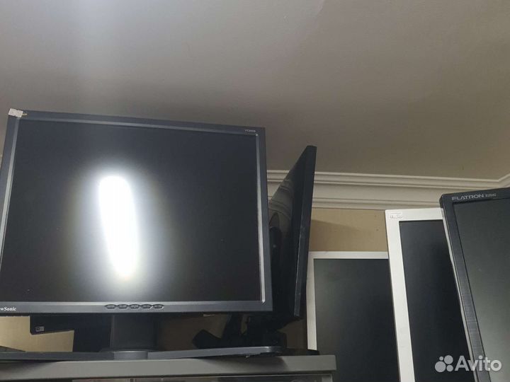 Мониторы офисные, игровые, разнонаправленные