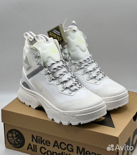 Функциональные Белые Nike ACG Air Zoom Gaiadome Go