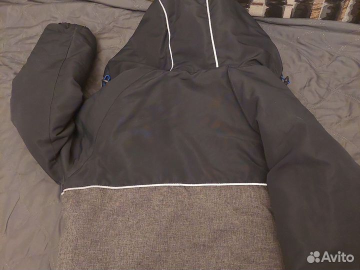 Куртка осенняя для мальчика 128 р