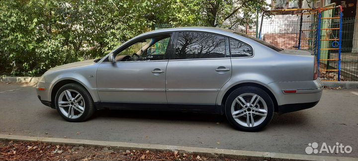 Volkswagen Passat 1.8 AT, 2002, 300 000 км