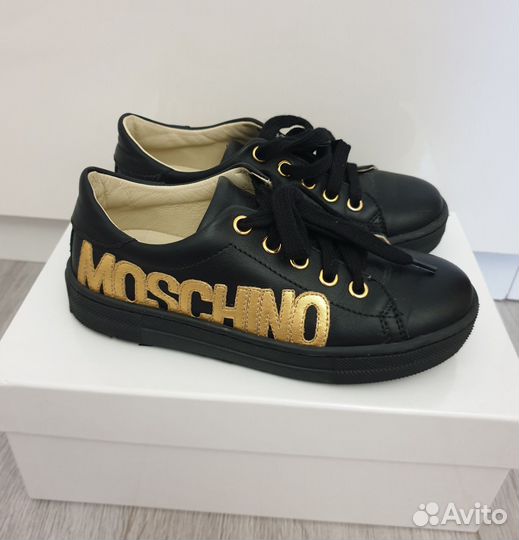 Кроссовки Moschino для девочки 29 размер