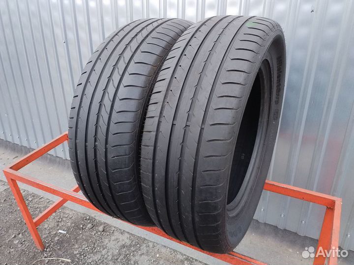 Goodyear EfficientGrip 235/60 R17 102V