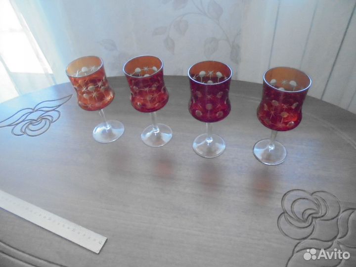 Набор фужеров. Рубиновое стекло