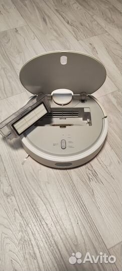Робот-пылесос Xiaomi Mi Robot Vacuum cleaner 1s