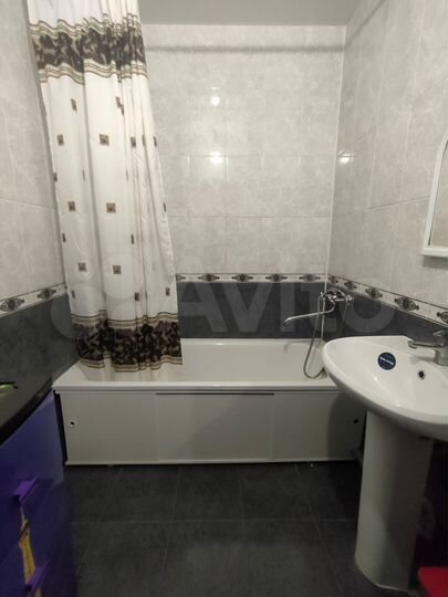 2-к. квартира, 64 м², 7/18 эт.