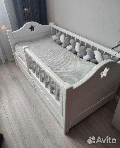 Детская кровать от 2 лет с бортиками