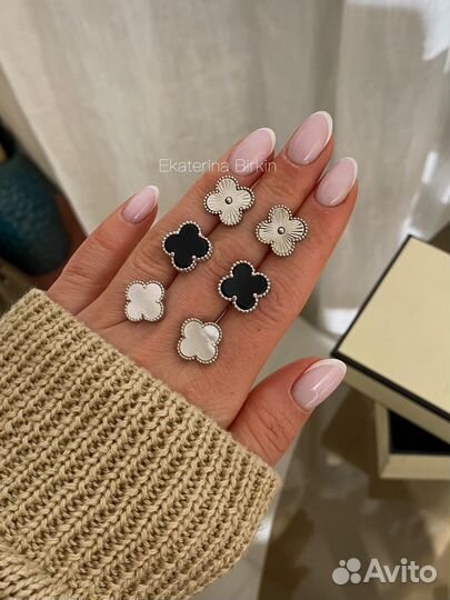 Серьги can cleef черные белые цвет серебро